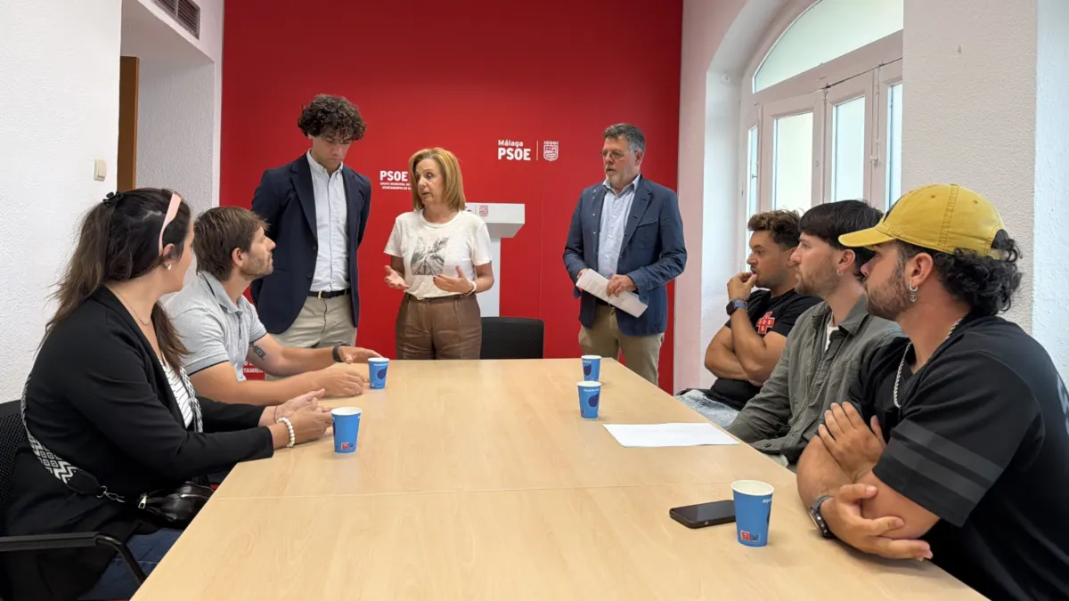 El PSOE lamenta que el PP “no se moje” por la seguridad de bañistas en las playas y niegue la participación ciudadana en la protección de parques…