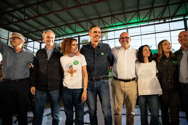 Pedro Sánchez desde Málaga anima al votante de izquierdas: “Hay partido y lo vamos a ganar”