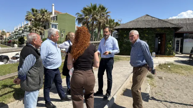Exigen celeridad ante el cierre de las playas de Churriana por vertidos fecales tras mes y medio de inacción