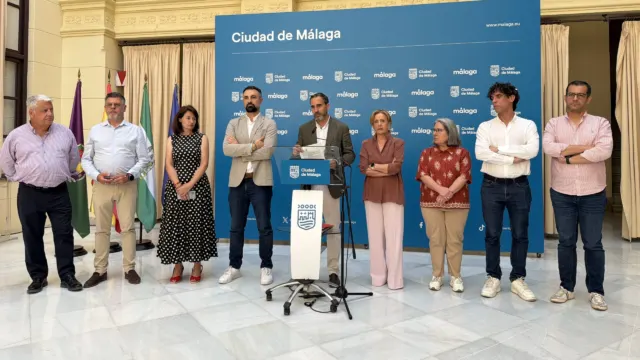Pérez exige a De la Torre un plan de choque urgente para los bomberos de Málaga tras evidenciarse una «situación límite» en el incendio del Hotel Ibis