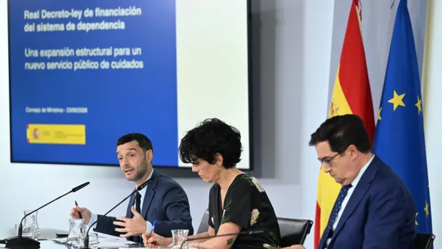 La nueva ley de dependencia del Gobierno dejará 954 millones de euros más para Andalucía