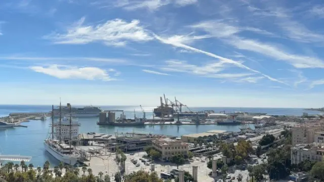 El Puerto de Málaga supera los 22.000 viajeros en el primer mes de la Operación Paso del Estrecho con un incremento del tráfico respecto al año…