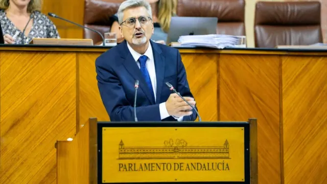 Preocupación en el sector turístico por los cambios en el trabajo del Parlamento de Andalucía