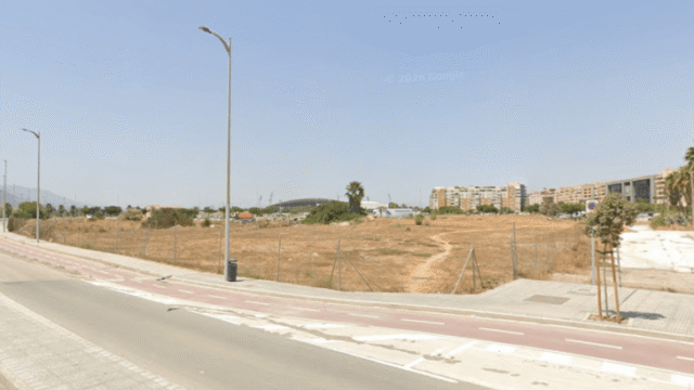 El Ayuntamiento insiste en vender suelo público en La Térmica para destinarlo a un nuevo macrohotel