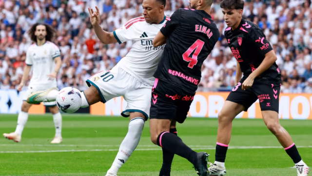 4-0: El Real Madrid sentencia al Málaga en la primera media hora de encuentro