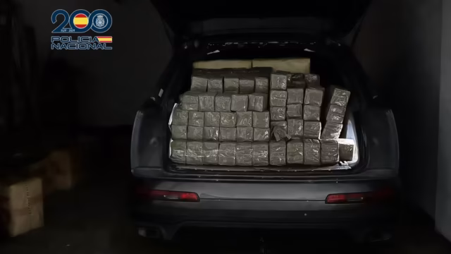 La Policía Nacional incauta más de tres toneladas de droga a una red asentada en la Costa del Sol