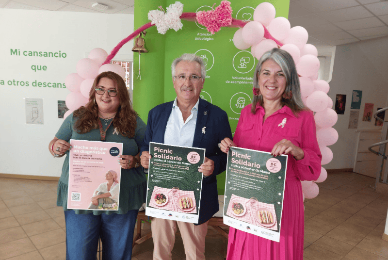 La AECC de Benalmádena presenta las actividades del Mes de Sensibilización sobre el Cáncer de Mama