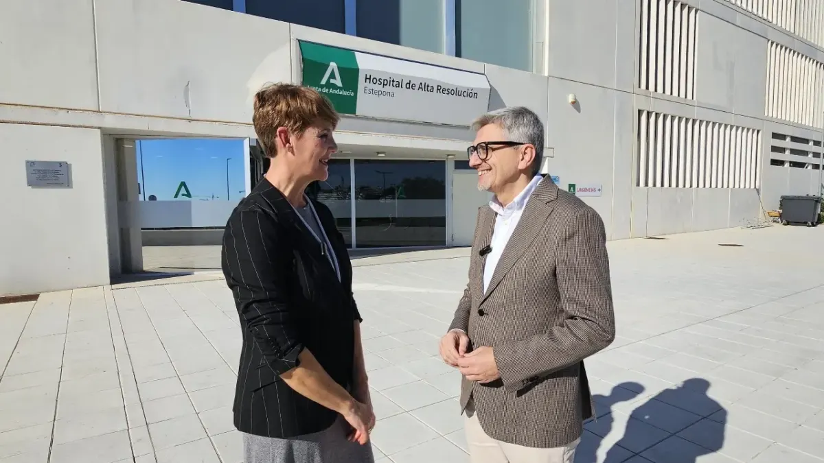 Exigen a Juanma Moreno que "aparte de una vez" al alcalde de Estepona tras la petición de prisión de la Fiscalía