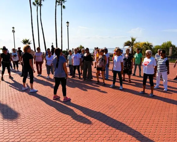 Torremolinos dedica octubre a las personas mayores con una programación de actividades culturales, de ocio y saludables