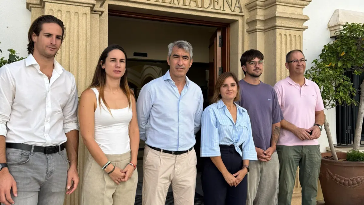 Exigen la dimisión de Juan Antonio Lara y José Luis Bergillos en Benalmádena «por responsabilidad política»