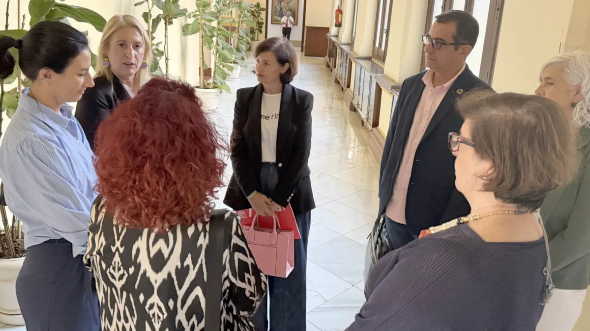 El PSOE logra en el Ayuntamiento de Málaga blindar la atención pública a las víctimas de violencia machista frente al rechazo de Vox